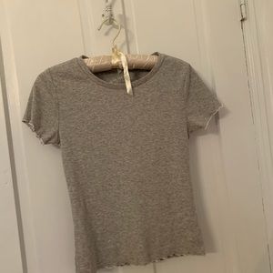 Gray t shirt